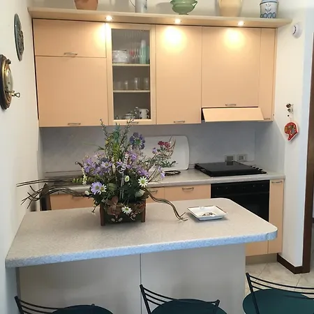 Villaggio Dei Fiori Apartment *