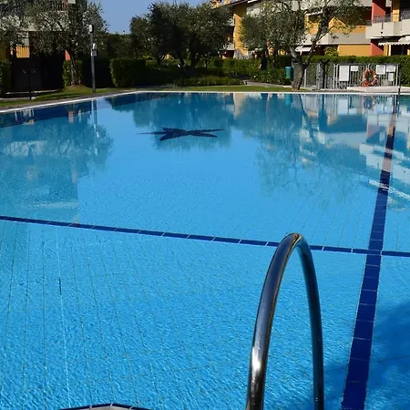 Apartment Villaggio Dei Fiori Sirmione